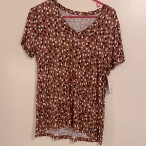 Brand new! Apt nine T-shirt